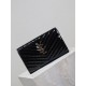 Black gold buckle patent leather_MONOGRAM_Envelope Bag. Super practical a small bag, the most classic style, upgrade the most advanced version, 100% Italian calf leather with fine handmade; customized metal Y family logo