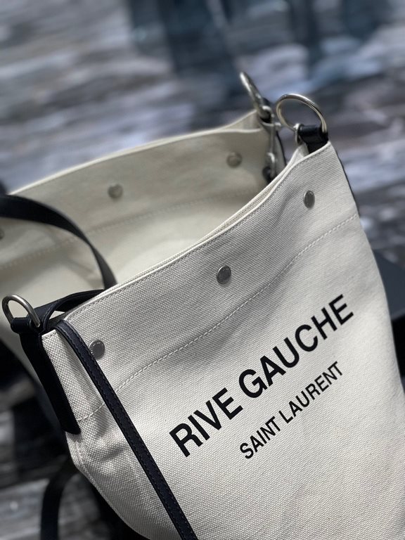 [In stock in seconds][            ]Counter the latest RIVE GAUCHE French linen bucket bag, simple atmospheric modeling is definitely a street shoot explosion, Rose is also using Oh! The body of the bag is made of importe