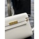 [In stock in seconds]             Cream_White_ Manhattan Manhattan baguette bag counter revamped the latest version of the full leather interior, calling out a sense of high class! It is a change from the previous classi