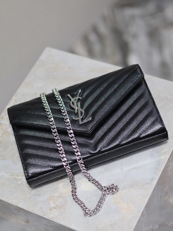 Caviar_Black_Silver_BuckleMONOGRAM_Envelope Bag. Super practical a small bag, the most classic style, upgrade the most advanced version, 100% Italian calf leather with fine handmade; customized metal Y family logo highli