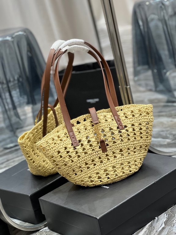 [In stock in seconds]  straw woven bag fast fallVegetable basket hollowed out straw tote bag_Y's exquisite Parisian style in this black straw tote bag is dripping with flavor.Logo directly using the L letter hooked in th