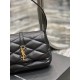 [In stock in seconds]LE 57 series quilted underarm bag, these days no underarm bag are embarrassed to say they are a hipster, right The whole bag is quilted with diamond pattern, the front metal logo logo decoration adds