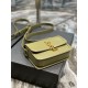 ]Olive Green Gold Buckle_19cmMust fire models, not yet listed on the attack on the entire fashion circle, nostalgic left bank, inspired by the Paris left bank street name Rue De Solferino for the name! The bag is made of