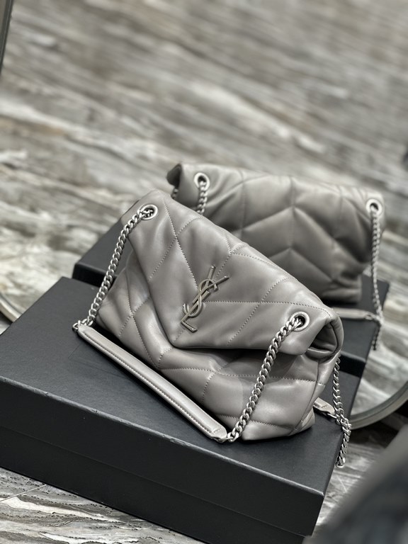 New] Gray with Silver Buckle-Loulou puffer_quilted lambskin bag, 100% lambskin production, soft and delicate feel, as if embracing the clouds   like feeling; classic Y family logo, chain and grommet hardware are made of 