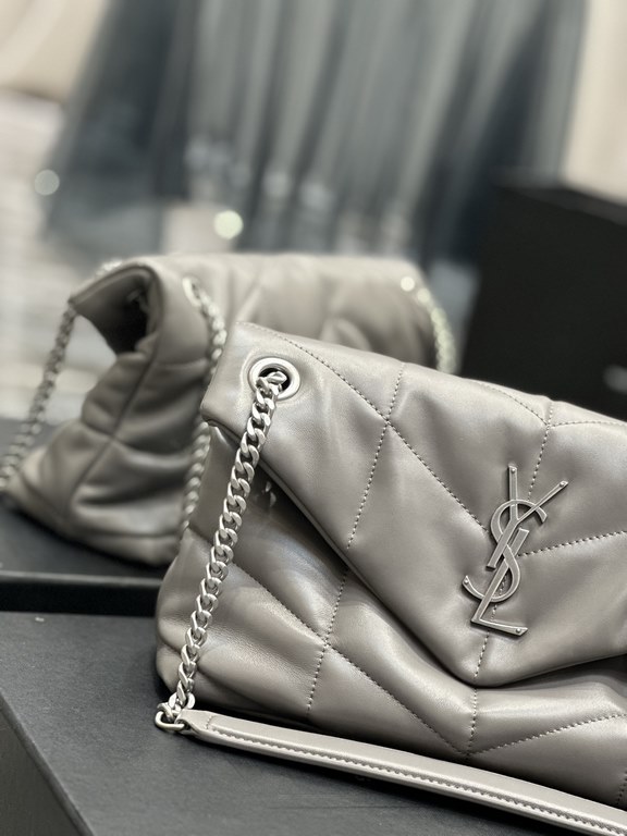 New] Gray with Silver Buckle-Loulou puffer_quilted lambskin bag, 100% lambskin production, soft and delicate feel, as if embracing the clouds   like feeling; classic Y family logo, chain and grommet hardware are made of 