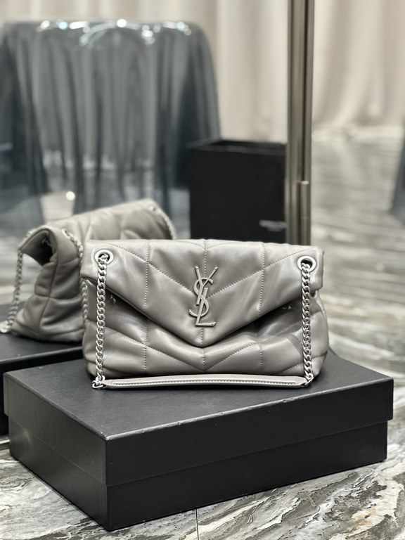 New] Gray with Silver Buckle-Loulou puffer_quilted lambskin bag, 100% lambskin production, soft and delicate feel, as if embracing the clouds   like feeling; classic Y family logo, chain and grommet hardware are made of 