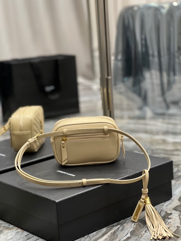 [In stock in seconds] Apricot color gold buckle_Counter the latest synchronization LOU BELT BAG, adjustable fanny pack, only one size Oh, the length adjustment range of 65-110cm! 100 percent calfskin, an inner pocket, th