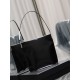 SUZANNE_Armpit BagConcise and smooth lines, glossy cowhide texture pull full, minimalist aesthetics to be an elegant interpretation, loved by fashion bloggers. Minimalist design with versatile and practical features, whe