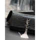 Classic Kate_ClutchBlack crocodile print silver buckle with tasselClassic flap clutch    very representative of the metal logo logo, imported Italian crocodile grain cowhide, simple metal decorations, the overall low-key