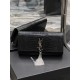 Classic Kate_ClutchBlack crocodile print silver buckle with tasselClassic flap clutch    very representative of the metal logo logo, imported Italian crocodile grain cowhide, simple metal decorations, the overall low-key