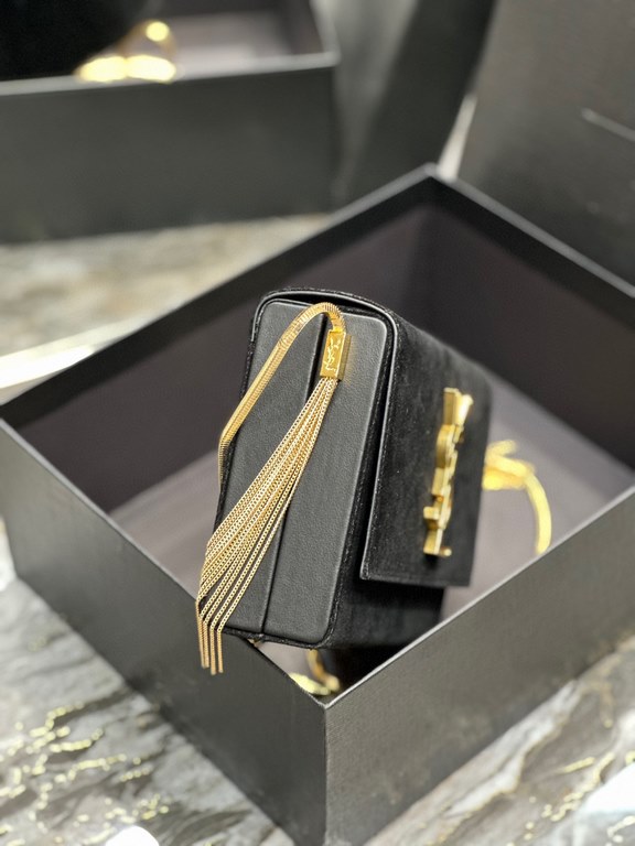 [In stock in seconds][Original leather] black gold velvet with cowhide box_The latest KATE BOX BAG arrives at the counter!Y Kate handbags series again upgraded version, the launch of the new BOX box design, a collection 