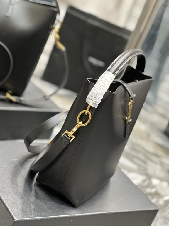 [NEWLE 5à7 series of bucket bagNew super good-looking bucket bag with tote _The new new bag type, using Italian calf leather, the bag body outline is simple, three-dimensional, looks hard but not too harsh, the bottom wi