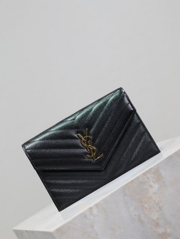 Black Gold Button Caviar_woc small size envelope bag is coming, when it comes to envelope bag, this one from Y family must have the name! The whole bag is made of Italian cowhide leather, with a three-dimensional shape a