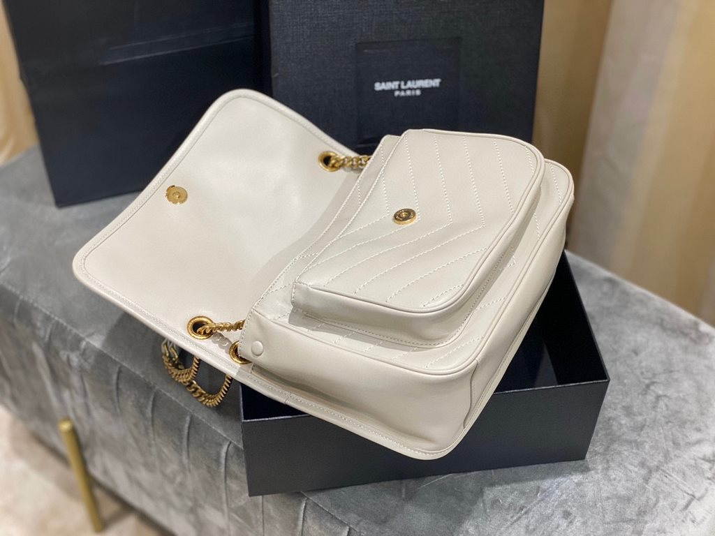 [In stock in seconds      Sheepskin  28cm[zp original leather2020 spring and summer lambskin models Niki metal chain is also replaced with a somewhat heavy sense of gold, so that the bag body as a whole and a few more po