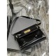 [In stock in seconds]             Black patent leather with gold buckle_Manhattan Manhattan baguette bag counter revamped the latest version of the full leather interior, calling out a sense of high class! It is a change