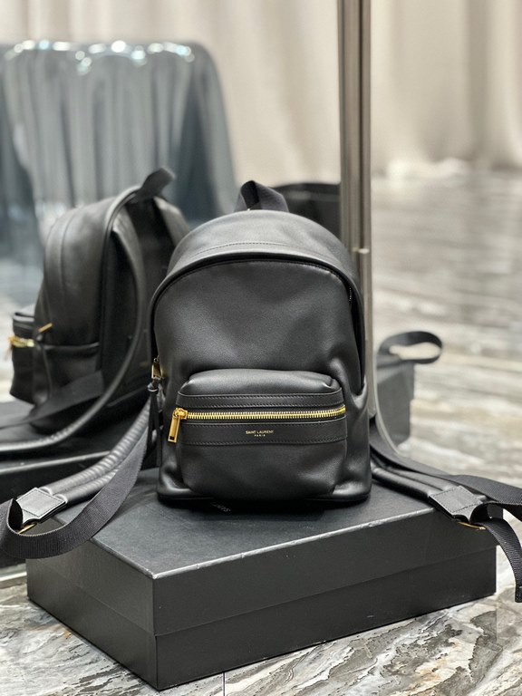 [In stock in seconds]  mini shoulder bag arrived _ full leather models!Counter limited launch Imported Italian cowhide, fine work to create the right version of the fabric Very light and convenient, practical and can be 