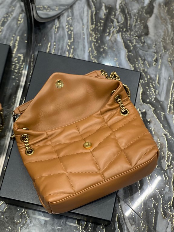 [In stock in seconds]Caramel color with gold buckle-Loulou puffer_quilted lambskin bag, 100% lambskin production, soft and delicate feel, as if embracing the clouds   like feeling; classic Y family logo, chain and gromme