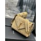 [In-stock seconds]        _ Frosted SeriesMedium envelope bag, the latest models of V grain spelling diamond lattice caviar, Italy imported frosted cowhide, a very atmospheric one , with gold      hardware is very classi