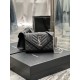 [In stock in seconds]#Envelope# Black with Silver BuckleSmall grained embossed quilted grain leather envelope bagClassic is timeless, the beauty of the V grain quilted diamond caviar pattern, very wear-resistant, Italian