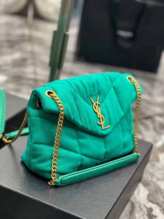 [In stock in a second]Spring and summer new models out la   ♀Opened Loulou puffer launches new colorful linen series   ♀The designer still expresses the bag shape as gentle and elastic, expressing more warm and pleasant 