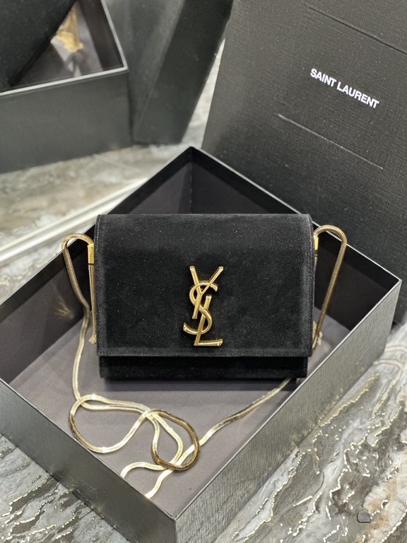 Original Leather] black gold velvet with cowhide box_The latest KATE BOX BAG arrives at the counter!Y Kate handbags series again upgraded version, the launch of the new BOX box design, a collection of thousands of favori