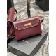 [In stock in seconds]             Burgundy_.Manhattan Manhattan baguette bag counter revamped the latest version of the full leather interior, calling out a sense of high class! It is a change from the previous classic l