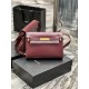 [In stock in seconds]             Burgundy_.Manhattan Manhattan baguette bag counter revamped the latest version of the full leather interior, calling out a sense of high class! It is a change from the previous classic l