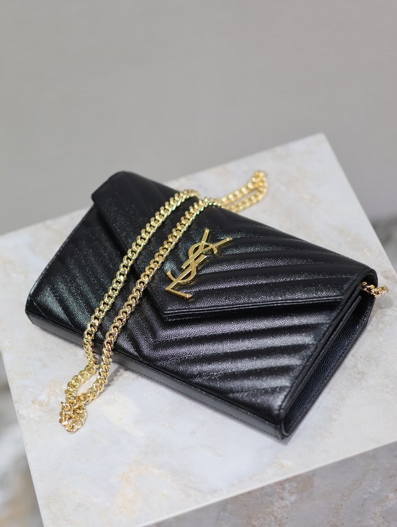 Black Gold Button Caviar_MONOGRAM_Envelope Bag. Super practical a small bag, the most classic style, upgrade the most advanced version, 100% Italian calf leather with fine handmade; customized metal Y family logo highlig