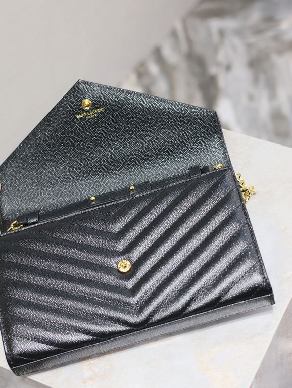 Black Gold Button Caviar_MONOGRAM_Envelope Bag. Super practical a small bag, the most classic style, upgrade the most advanced version, 100% Italian calf leather with fine handmade; customized metal Y family logo highlig