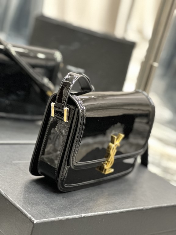 ]Black gold buckle patent leather_23cmMust fire models, not yet listed on the attack on the entire fashion circle, nostalgic left bank, inspired by the Paris left bank street name Rue De Solferino for the name! The bag i