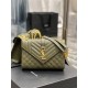 [In stock in seconds]#Envelope #Green with Gold BuckleMedium grain embossed quilted leather envelope bagClassic is timeless, the beauty of the sky V pattern spelling diamond pattern of caviar, Italian cowhide with eye-ca