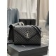 [In stock in seconds]#Envelope# Black with Silver BuckleLarge grained embossed quilted leather envelope bagClassic is timeless, the beauty of the sky V grain quilted diamond caviar pattern, Italian cowhide with eye-catch