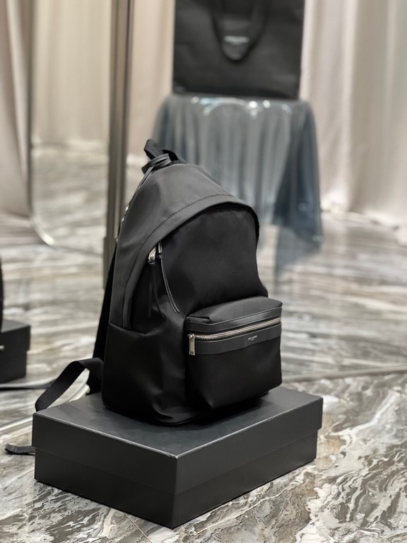 [In stock in seconds]  Shoulder bag arrived!Counter limited launch Crafted to create the right version of the fabric, with imported Italian cowhide, very light and convenient, practical and loadable, simple and versatile