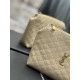 Gaby quilted cosmetic bagclutch _Simple and generousclean appearance at a glance is particularly handsome and cool!The whole bag inside and outside are carefully crafted with imported Italian lambskin, which is extremely