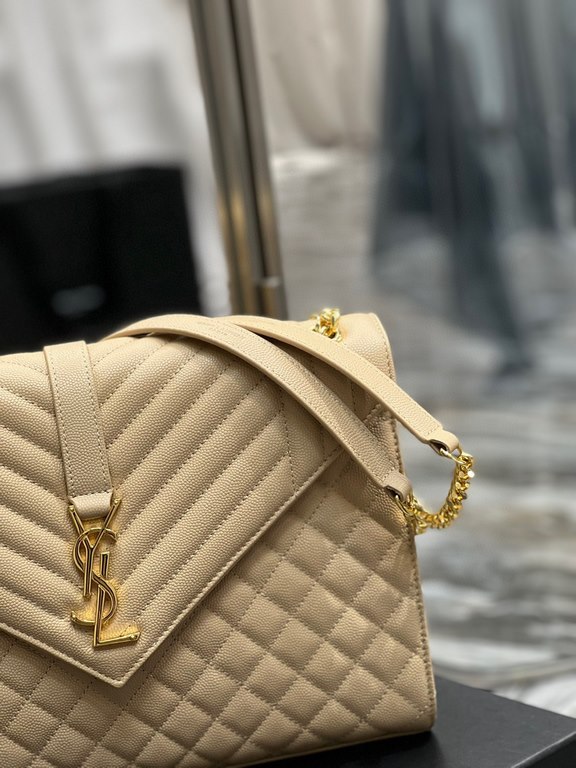 [In stock in seconds]#Envelope# Apricot Gold BuckleLarge grained embossed quilted leather envelope bagClassic is timeless, the beauty of the V grain quilted diamond caviar pattern, Italian cowhide leather with eye-catchi