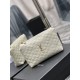 Gaby quilted cosmetic bagclutch _Simple and generousclean appearance at a glance is particularly handsome and cool!The whole bag inside and outside are carefully crafted with imported Italian lambskin, which is extremely