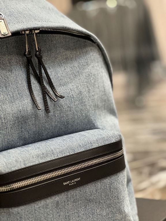 [In stock in seconds]  Shoulder bag arrived!Counter limited launch Crafted to create the right version of the fabric, washed denim is very craftsmanship, with imported Italian cowhide, very light and convenient, practica