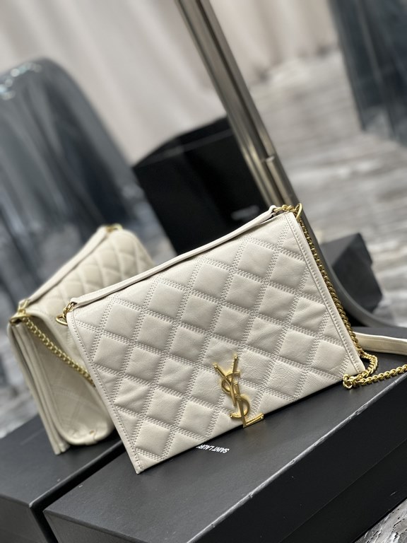 Becky_25cm White#Becky diamond quilted lambskin chain bag.This bag is one of the most beautiful and beautifully crafted bags in the collection! The diamond-shaped quilted pattern gives off a diamond-like luster! The gold