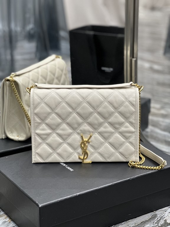 Becky_25cm White#Becky diamond quilted lambskin chain bag.This bag is one of the most beautiful and beautifully crafted bags in the collection! The diamond-shaped quilted pattern gives off a diamond-like luster! The gold