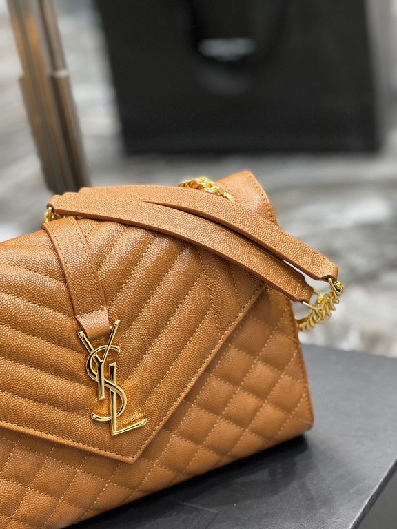 [In stock in seconds]#Envelope #Caramel Gold BuckleMedium grain embossed quilted leather envelope bagThe classic is timeless, beautiful out of the sky V pattern spelling diamond pattern of caviar, Italian cowhide leather