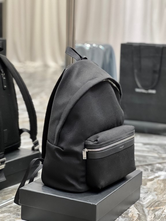 [In stock in seconds]  Shoulder bag arrived!Counter limited launch Crafted to create the right version of the fabric, with imported Italian cowhide, very light and convenient, practical and loadable, simple and versatile