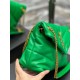 [In stock in secondsGreen fruit green with gold buckle-Loulou puffer_quilted lambskin bag, 100% lambskin production, soft and delicate feel, as if embracing the clouds   like feeling; classic Y family logo, chain and gro