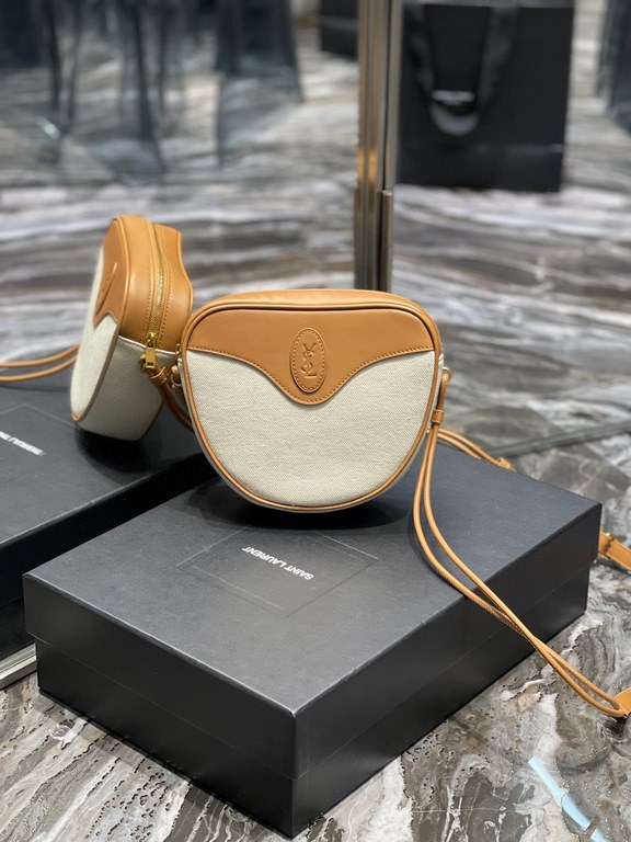 [In-stock seconds]                Peach Heart Bun_Unique peach heart design playful and cute, the continuation of the hottest color blocking series of 2021, using imported head layer calf leather with linen material, eve