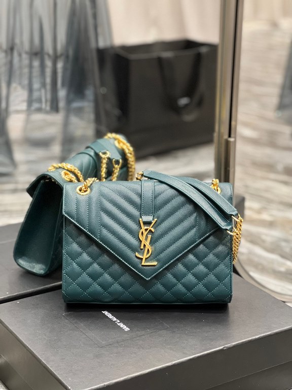 [In stock in seconds]#Envelope# Turquoise Green Gold BuckleMedium grain embossed quilted leather envelope bagClassic is timeless, beautiful out of the sky V pattern spelling diamond pattern of caviar, Italian cowhide wit