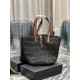 [In stock in seconds]  straw woven bag fast fallVegetable basket hollowed out straw tote bag_Y home exquisite Parisian style in this black straw woven tote bag in the best. logo directly using the L letter hooked in the 