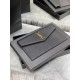 [In-stock SecondsUptown_New Clutch BagThe most classic iconic metal logo, imported Italian cowhide, simple and no loss of high-end, with casual style or lady style or suit can hold, go out with a hand on the ok ~ [with b