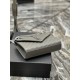 [In stock in seconds]#Envelope# Gray with Silver BuckleMedium grain embossed quilted leather envelope bagClassic is timeless, beautiful out of the sky V grain quilted diamond caviar pattern, Italian cowhide with eye-catc