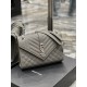 [In stock in seconds]#Envelope# Gray with Silver BuckleMedium grain embossed quilted leather envelope bagClassic is timeless, beautiful out of the sky V grain quilted diamond caviar pattern, Italian cowhide with eye-catc