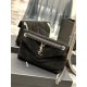 [In stock in secondsBlack silver buckle frosted model-            Size 29x17x11cmModel 577476