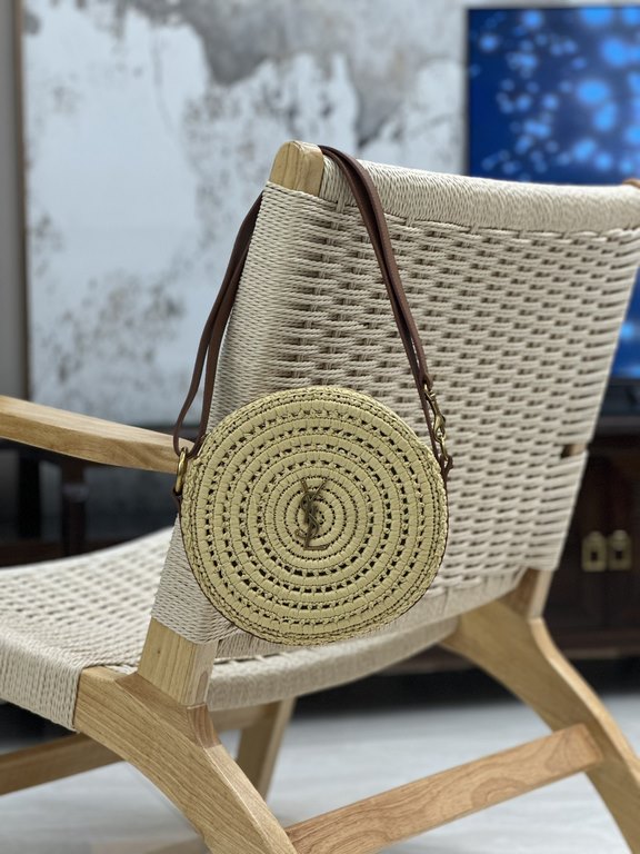 straw woven bag fast fallRound cake woven bag to la ~Full of artistic atmosphere , Raffia grass weaving is very solid, super texture, French lazy wind, daily with private clothes will not be wrong single product, importe